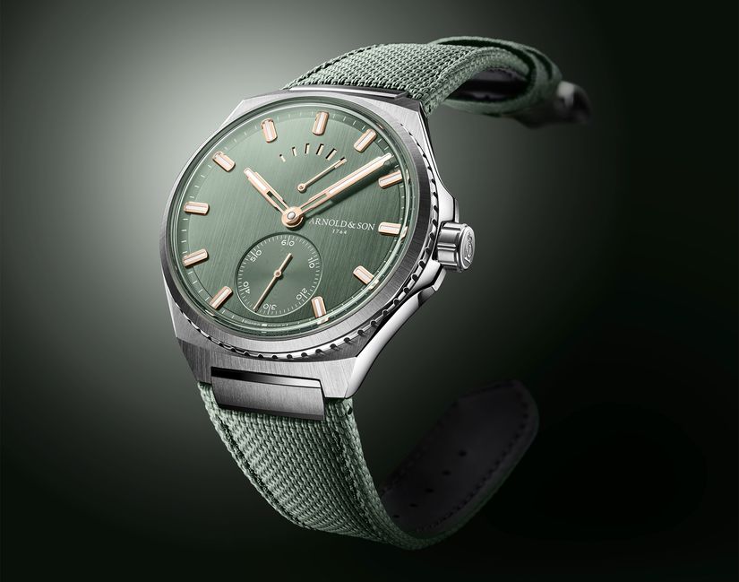 Часы Arnold & Son Longitude Titanium Часы Arnold & Son Longitude Titanium