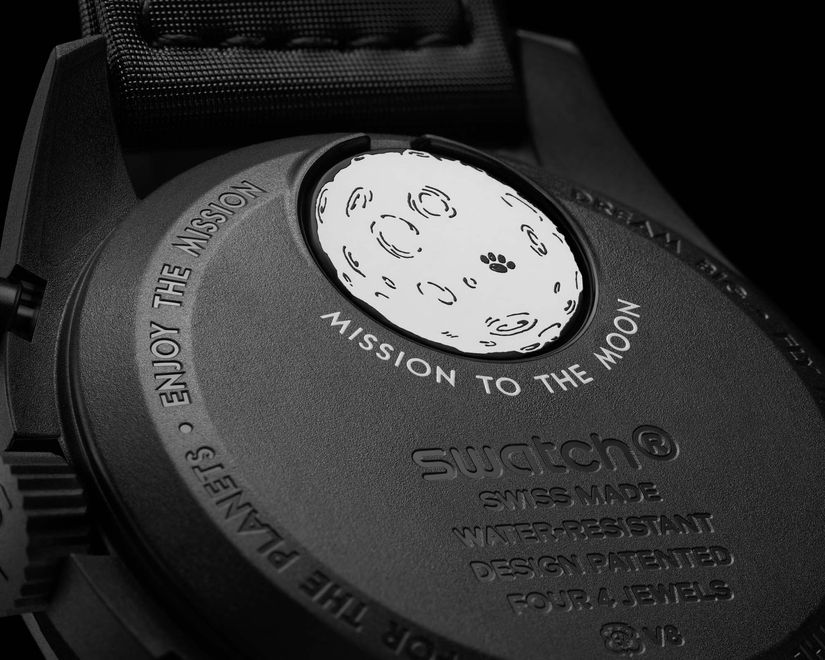 Omega x Swatch MoonSwatch Mission to the Moonphase New Moon в корпусе из черной биокерамики