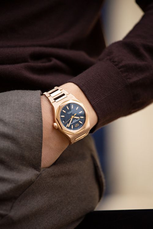 Часы Girard-Perregaux Laureato
