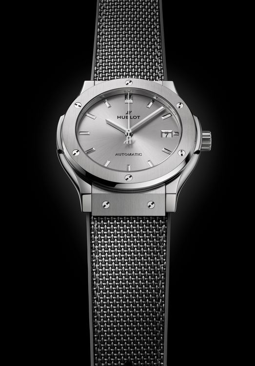 Часы Hublot Classic Fusion Essential Grey Часы Hublot Classic Fusion Essential Grey