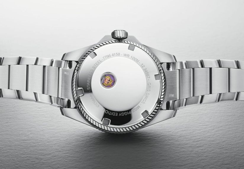 Часы Oris ProPilot X Miss Piggy Edition