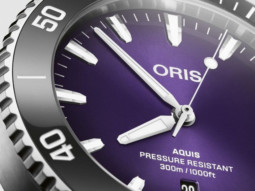 Oris Aquis Date Taste of Summer Berries Edition