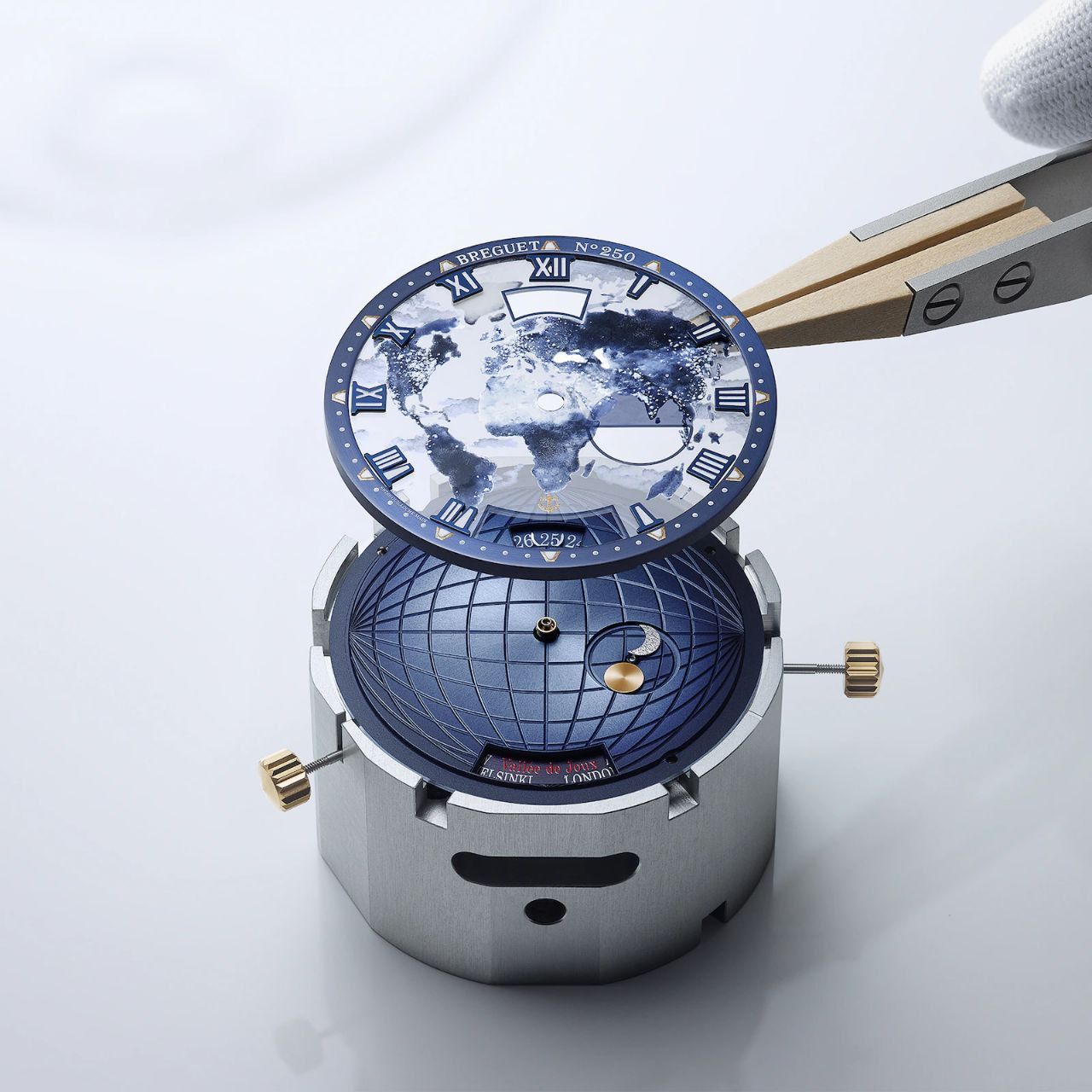 Breguet выпускает Marine Hora Mundi 5555