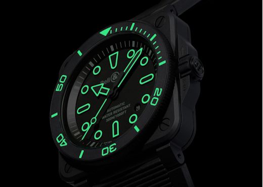 Bell & Ross продолжает работать c люминофором