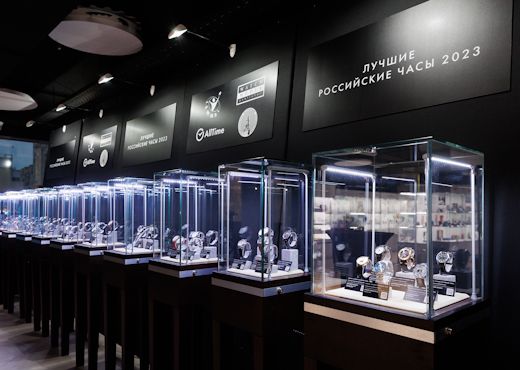 Экспозиция конкурсных моделей в Музее времени и часов