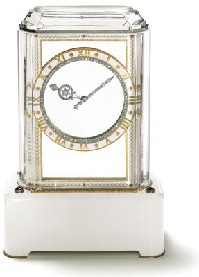 Настольные часы Model A, изготовленные в Париже в 1914 году — одна из самых ранних «мистических» моделей Cartier