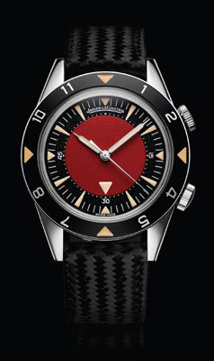 Memovox Tribute to Deep Sea с красным циферблатом, выпущенный для благотворительного аукциона Red осенью 2013 г.