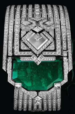 Часы с секретом L’Heure Envoutee de Cartier с бриллиантами и изумрудами в стиле ар-деко