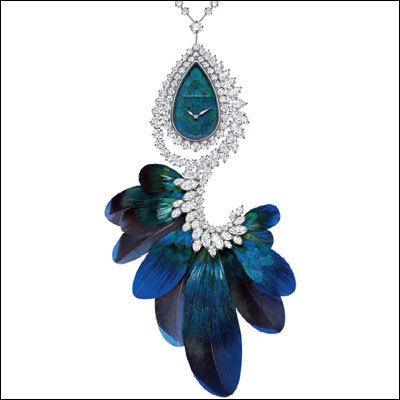 Harry Winston, часы-кулон Ultimate Adornment Timepiece pendant with Feathers 