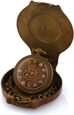 Часы Михаила Бронникова из березы и слоновои? кости, изготовлены в Вятке ок. 1865 г. 
