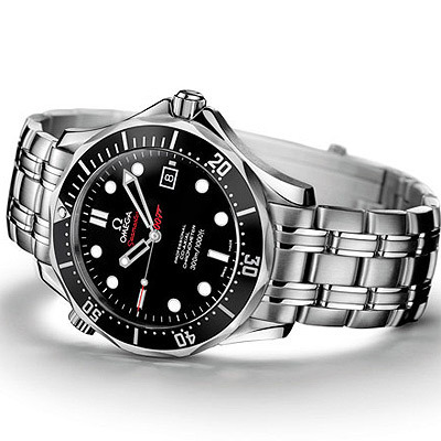 Omega Seamaster 300 M Chronometer James Bond 007 Collector’s Piece 
