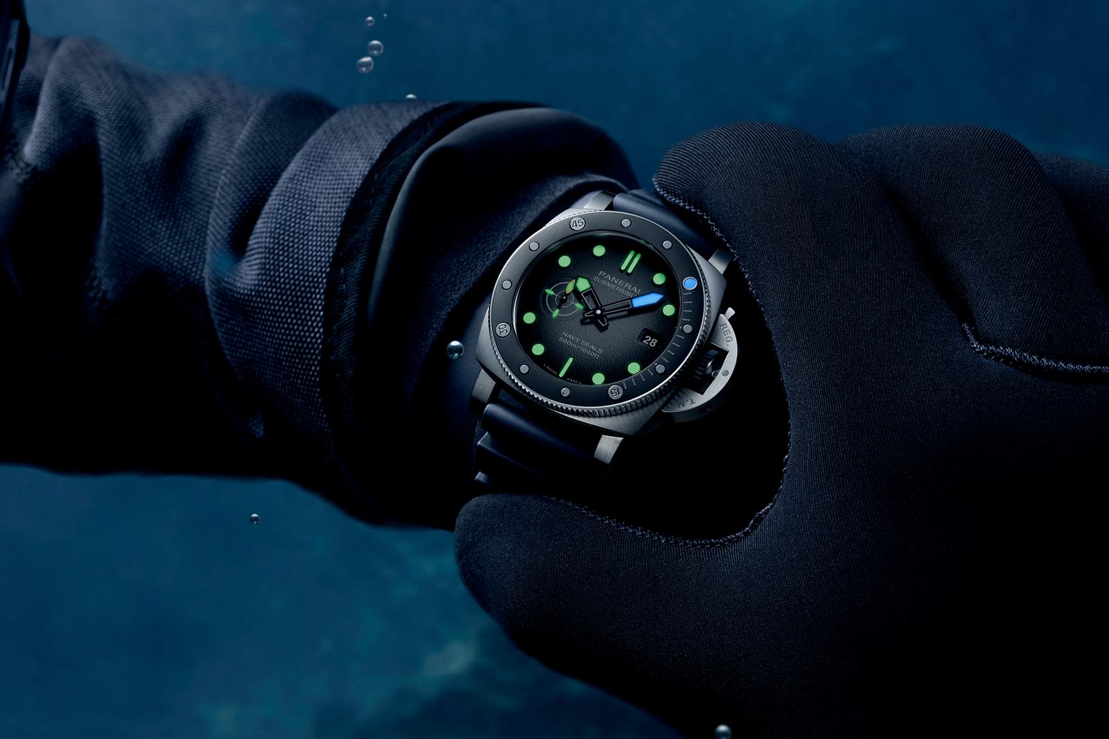Panerai Submersible Navy SEALs PAM0173 Panerai Submersible Navy SEALs PAM0173